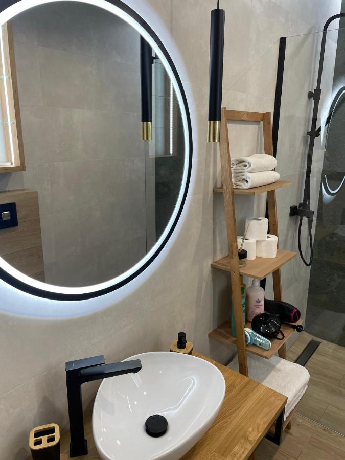 Apartament Kobiela Debowe Tarasy *